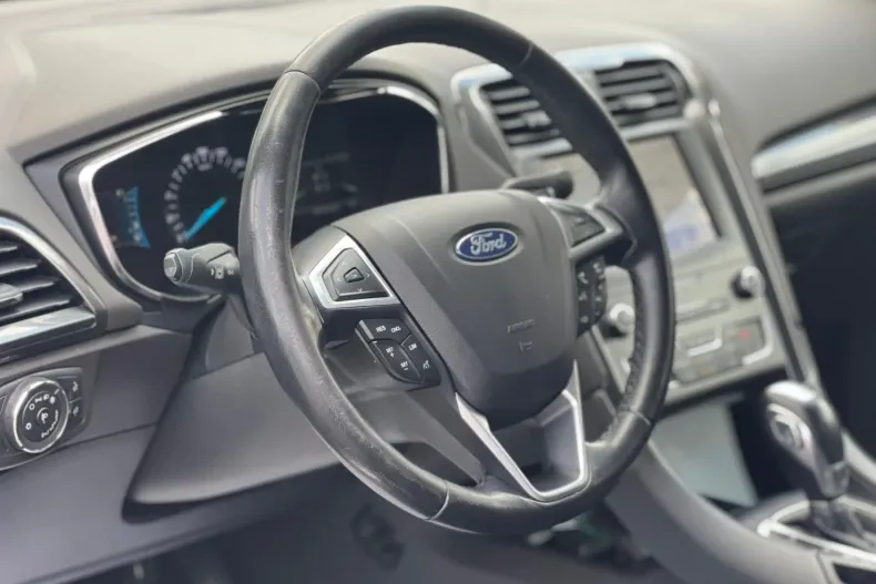Ford Mondeo din 2022 cu 56.942 km - oferta FOR233186 - foto 10
