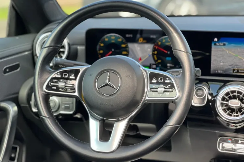 Mercedes-Benz CLA 250 (Clasa CLA) din 2022 cu 116.936 km - oferta MER233188 - foto 17