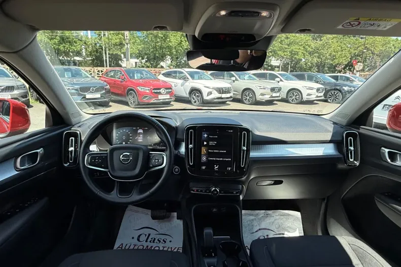 Volvo XC40 din 2021 cu 79.234 km - oferta VOL233190 - foto 5