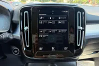 Volvo XC40 din 2021 cu 79.234 km - oferta VOL233190 - foto 12
