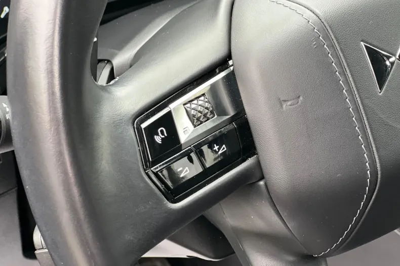 DS Automobiles DS 7 Crossback din 2022 cu 49.890 km - oferta DSA233192 - foto 12