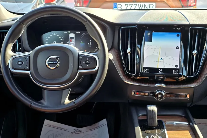 Volvo XC60 din 2021 cu 91.705 km - oferta VOL233194 - foto 16