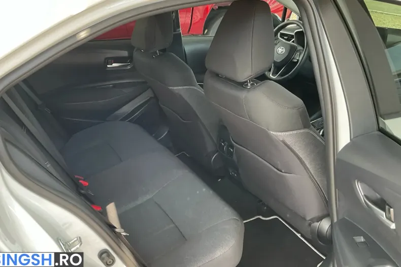 Toyota Corolla din 2025 cu 9.751 km - oferta TOY233195 - foto 7