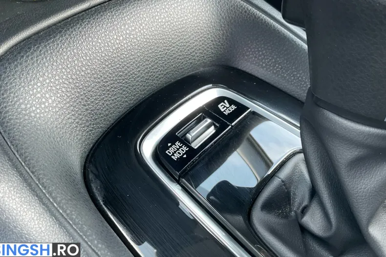 Toyota Corolla din 2025 cu 9.751 km - oferta TOY233195 - foto 35