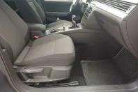 Volkswagen Passat din 2021 cu 94.490 km - oferta VOL233206 - foto 22