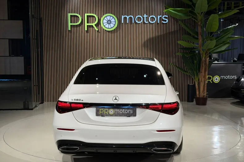 Mercedes-Benz S 580 (Clasa S) din 2021 cu 33.000 km - oferta MER233216 - foto 8