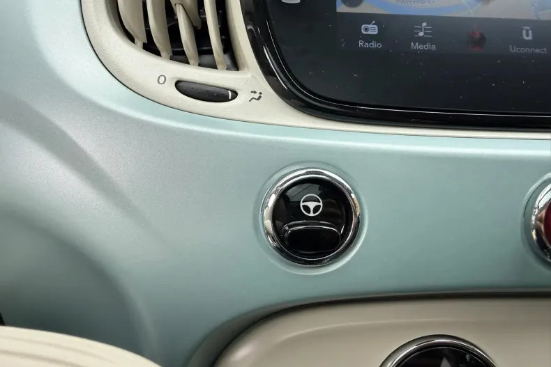 Fiat 500 din 2024 cu 14.501 km - oferta FIA233221 - foto 13