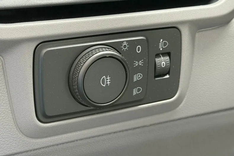 Volkswagen Transporter din 2026 cu 36 km - oferta VOL233225 - foto 25