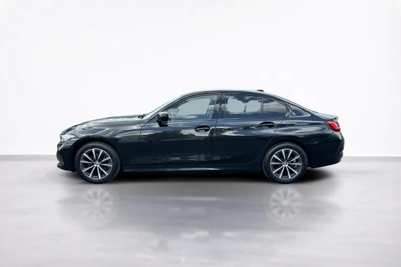 BMW 320i (Seria 3) din 2023 cu 86.158 km - oferta BMW233241 - foto 2