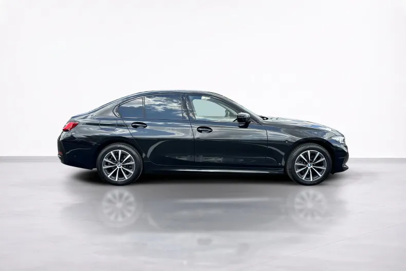 BMW 320i (Seria 3) din 2023 cu 86.158 km - oferta BMW233241 - foto 6
