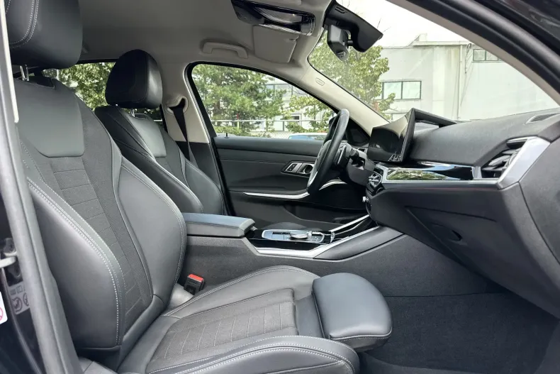 BMW 320i (Seria 3) din 2023 cu 86.158 km - oferta BMW233241 - foto 11