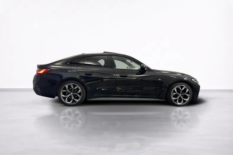BMW 420d (Seria 4) din 2023 cu 80.657 km - oferta BMW233243 - foto 6