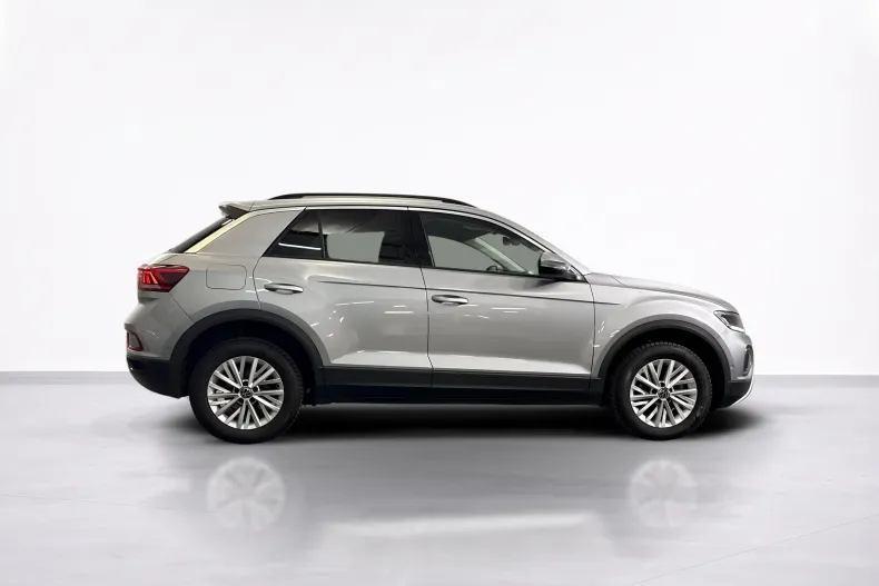 Volkswagen T-Roc din 2023 cu 66.203 km - oferta VOL233245 - foto 6