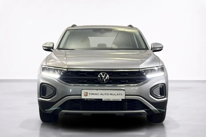 Volkswagen T-Roc din 2023 cu 66.203 km - oferta VOL233245 - foto 8