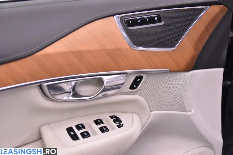 Volvo XC90 din 2021 cu 125.685 km - oferta VOL233247 - foto 15