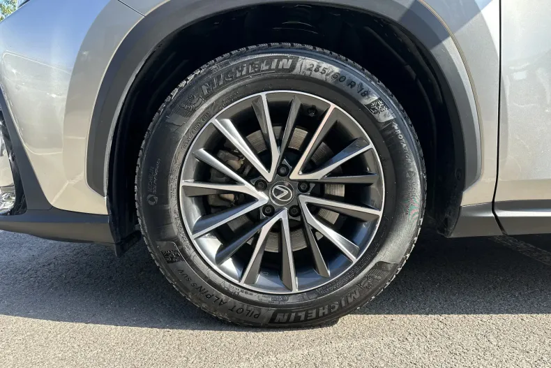 Lexus Seria NX din 2023 cu 56.800 km - oferta LEX233250 - foto 13
