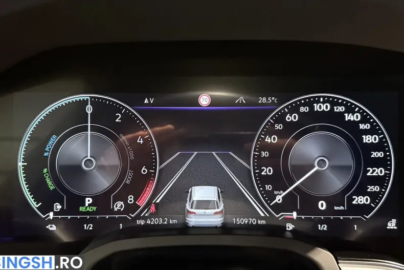 Volkswagen Touareg din 2022 cu 150.816 km - oferta VOL233269 - foto 6