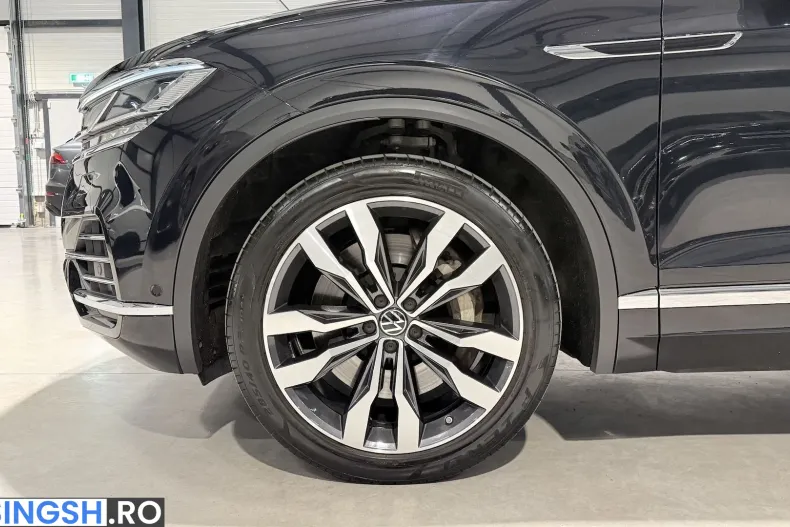 Volkswagen Touareg din 2022 cu 150.816 km - oferta VOL233269 - foto 17