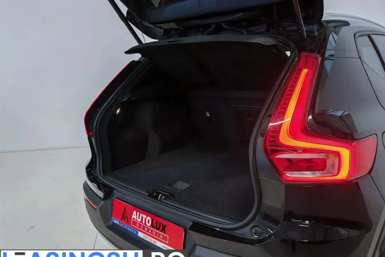 Volvo XC40 din 2021 cu 153.793 km - oferta VOL233274 - foto 22