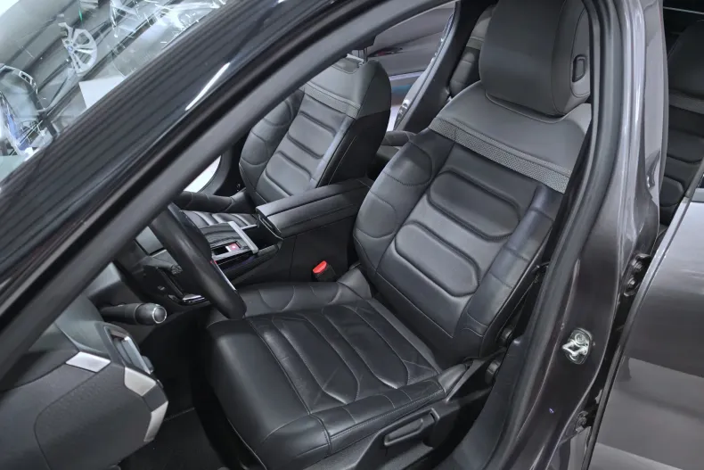 Citroën C5 X din 2023 cu 79.567 km - oferta CIT233276 - foto 8
