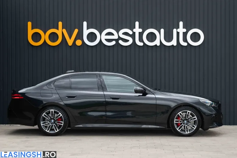 BMW 520d (Seria 5) din 2025 cu 8.488 km - oferta BMW233282 - foto 11