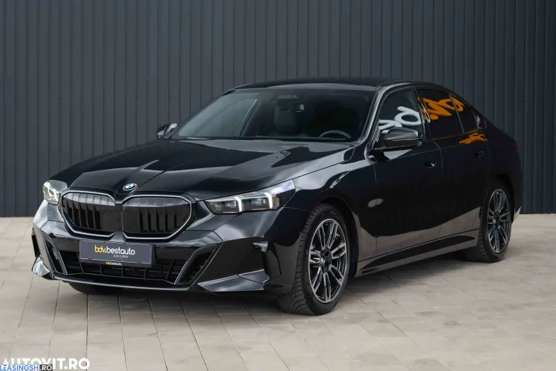 BMW 520d (Seria 5) din 2025 cu 8.488 km - oferta BMW233282 - foto 24