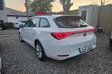 Seat Leon din 2022 - oferta SEA233285