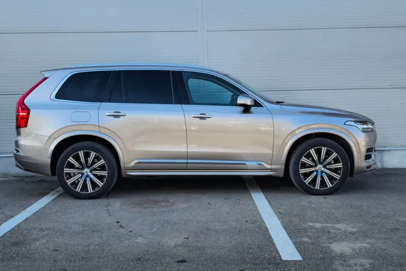 Volvo XC90 din 2023 cu 51.085 km - oferta VOL233290 - foto 7