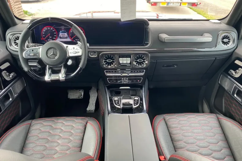 Mercedes-Benz G 63 AMG (Clasa G) din 2024 cu 60 km - oferta MER233292 - foto 11