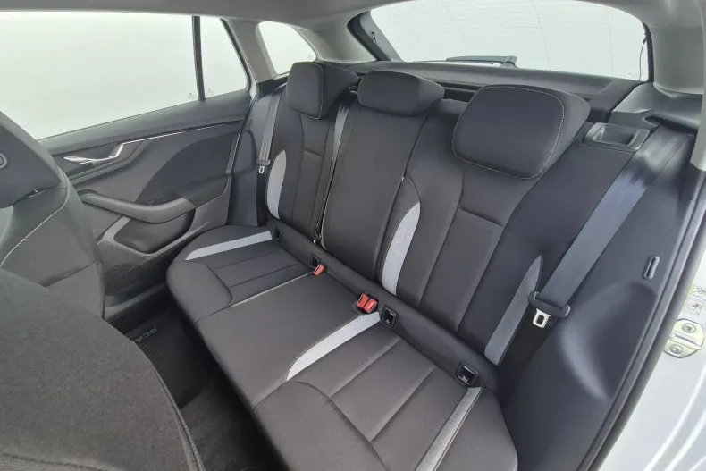 Skoda Scala din 2026 cu 618 km - oferta SKO233310 - foto 11