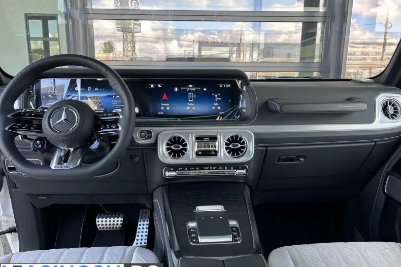 Mercedes-Benz G (Clasa G) din 2025 cu 3.000 km - oferta MER233311 - foto 11