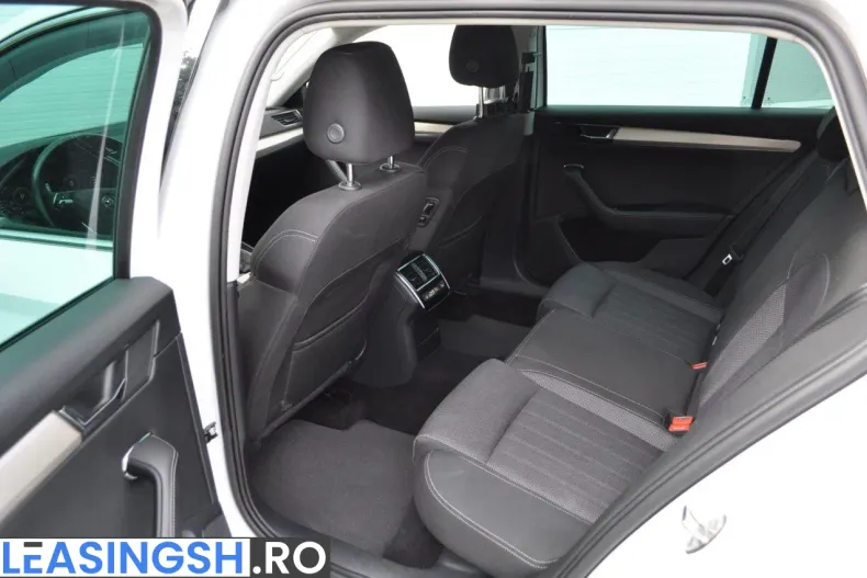 Skoda Superb din 2021 cu 159.634 km - oferta SKO233318 - foto 6