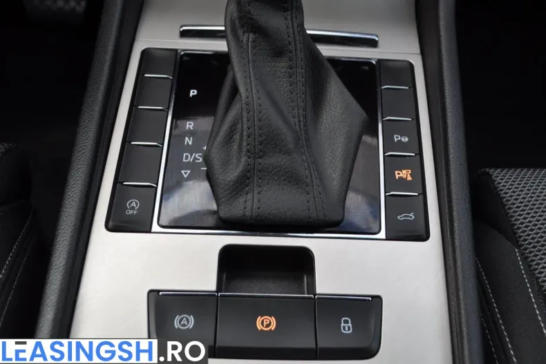 Skoda Superb din 2021 cu 159.634 km - oferta SKO233318 - foto 34