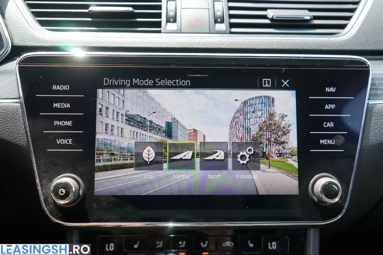Skoda Superb din 2022 cu 137.937 km - oferta SKO233320 - foto 16