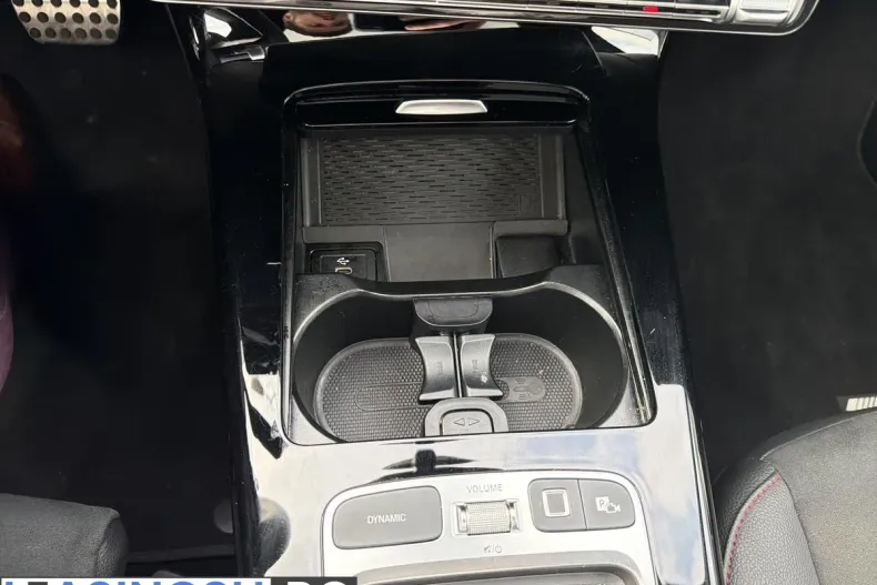 Mercedes-Benz CLA 250 (Clasa CLA) din 2025 cu 20.000 km - oferta MER233325 - foto 25