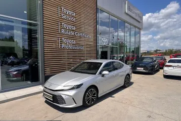 Toyota Camry din 2024 - oferta TOY233330