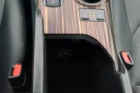 Toyota Camry din 2020 cu 71.500 km - oferta TOY233331 - foto 22