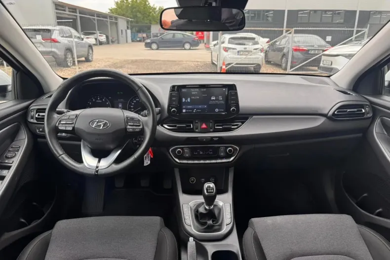 Hyundai i30 din 2022 cu 79.166 km - oferta HYU233333 - foto 11
