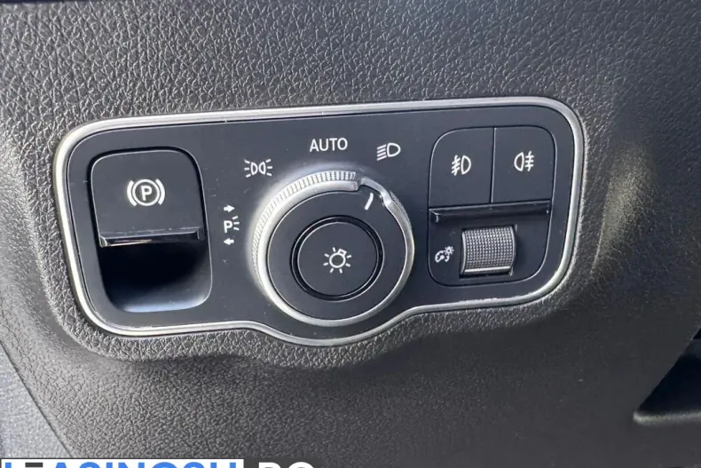 Mercedes-Benz GLB (Clasa GLB) din 2021 cu 71.682 km - oferta MER233339 - foto 20
