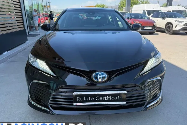 Toyota Camry din 2023 cu 38.436 km - oferta TOY233341 - foto 3