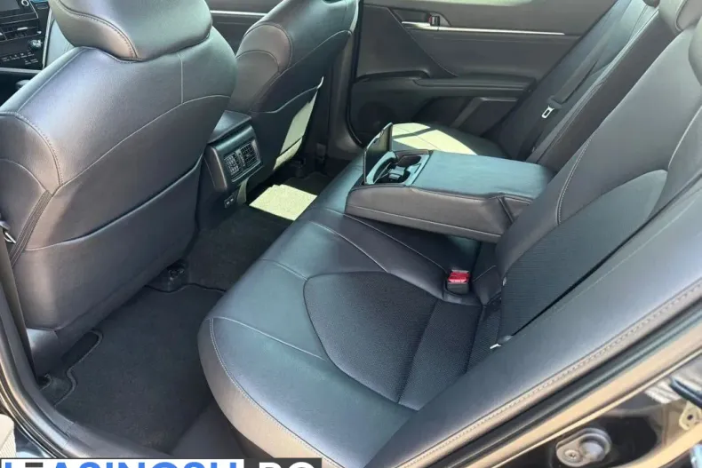 Toyota Camry din 2023 cu 38.436 km - oferta TOY233341 - foto 20
