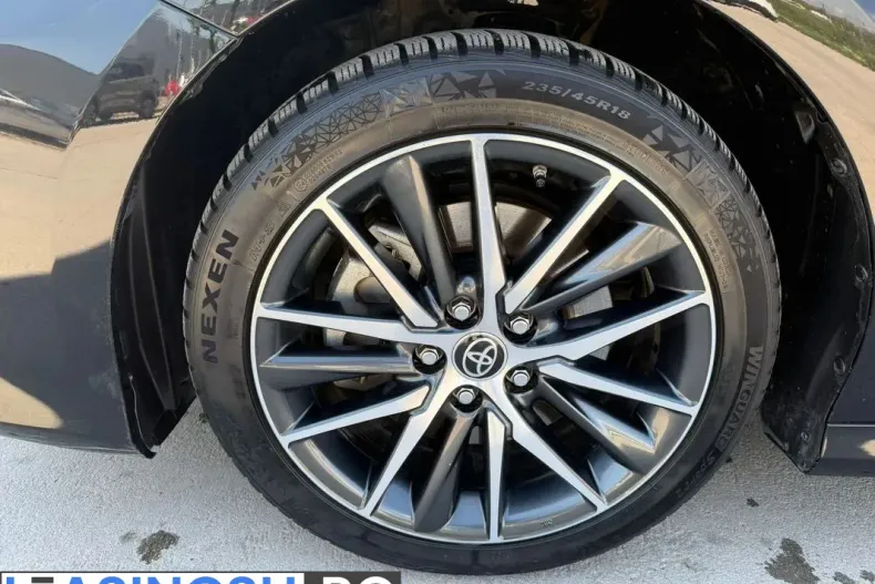 Toyota Camry din 2023 cu 38.436 km - oferta TOY233341 - foto 26