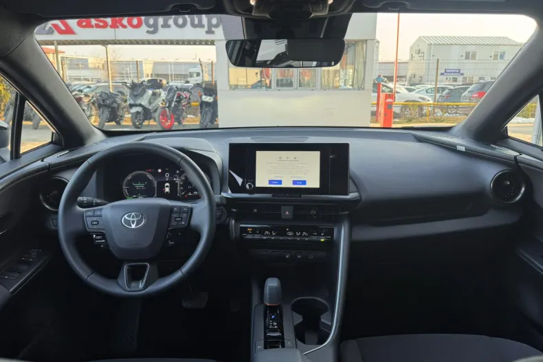 Toyota C-HR din 2025 cu 4.479 km - oferta TOY233343 - foto 13