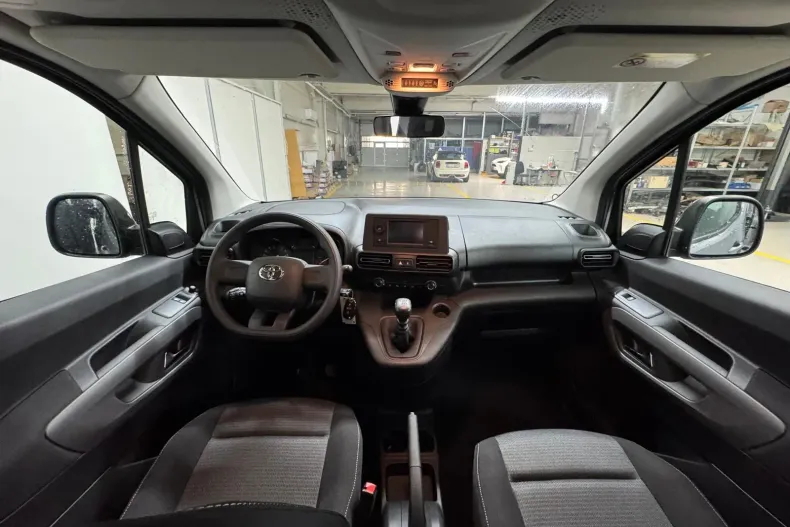 Toyota Proace din 2023 cu 10 km - oferta TOY233345 - foto 8