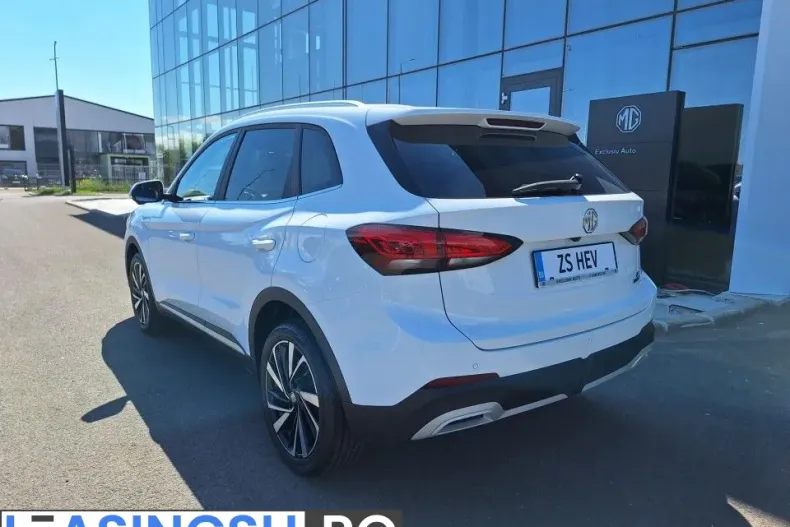 MG ZS HEV din 2026 cu 1 km - oferta MG0233348 - foto 3