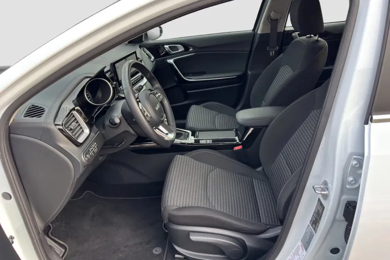 Kia XCeed din 2022 cu 41.600 km - oferta KIA233352 - foto 7