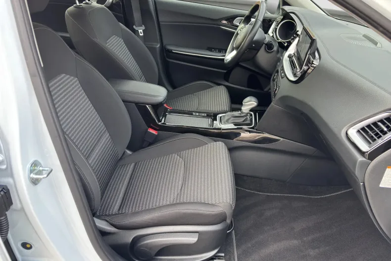 Kia XCeed din 2022 cu 41.600 km - oferta KIA233352 - foto 16
