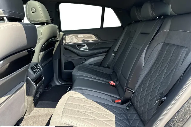 Mercedes-Benz GLE 53 AMG (Clasa GLE) din 2026 cu 4 km - oferta MER233361 - foto 11