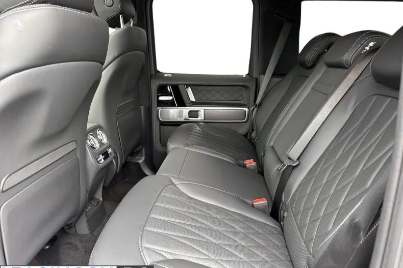 Mercedes-Benz G 450 (Clasa G) din 2026 cu 8 km - oferta MER233363 - foto 11