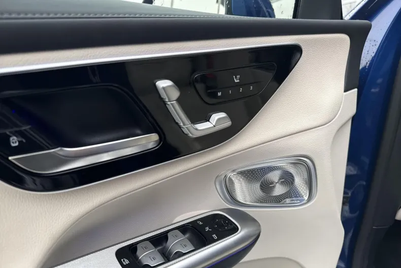 Mercedes-Benz GLC Coupe (Clasa GLC) din 2025 cu 8.500 km - oferta MER233367 - foto 18